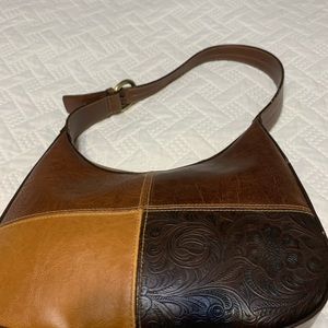 Beautiful brown leather shoulder bag